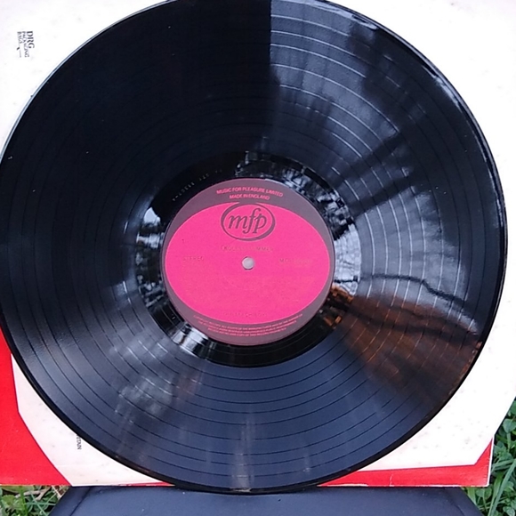 The Beach Boys 20 Classic Tracks Endless Album - Picture 3 of 3